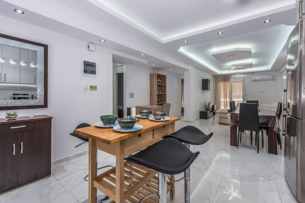 Be Cool Near Kypseli By Atheniankeys Apartment Exterior foto